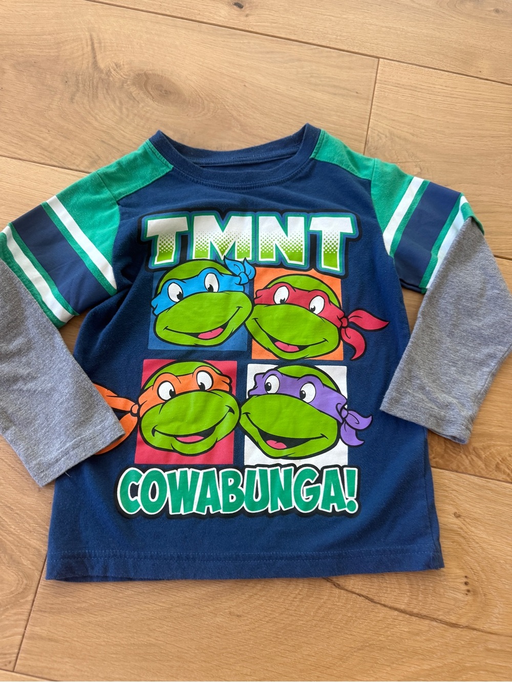 Nickelodeon Navy, Green & Gray TMNT 'Cowabunga!' Long Sleeve Tee Ninja Turtles